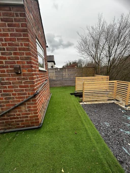 Lovely 5Br Home In Manchester. Close To The City 외부 사진